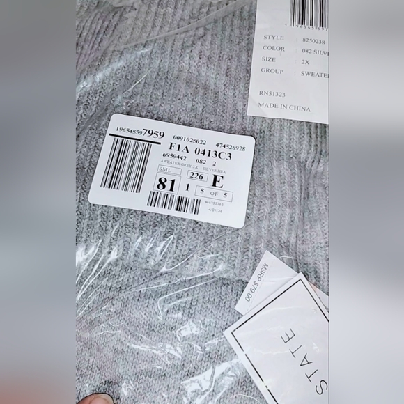 1.STATE Cutout Cold Shoulder Turtleneck Sweater Grey Cotton Relaxed Cozy 2X - Picture 3 of 7